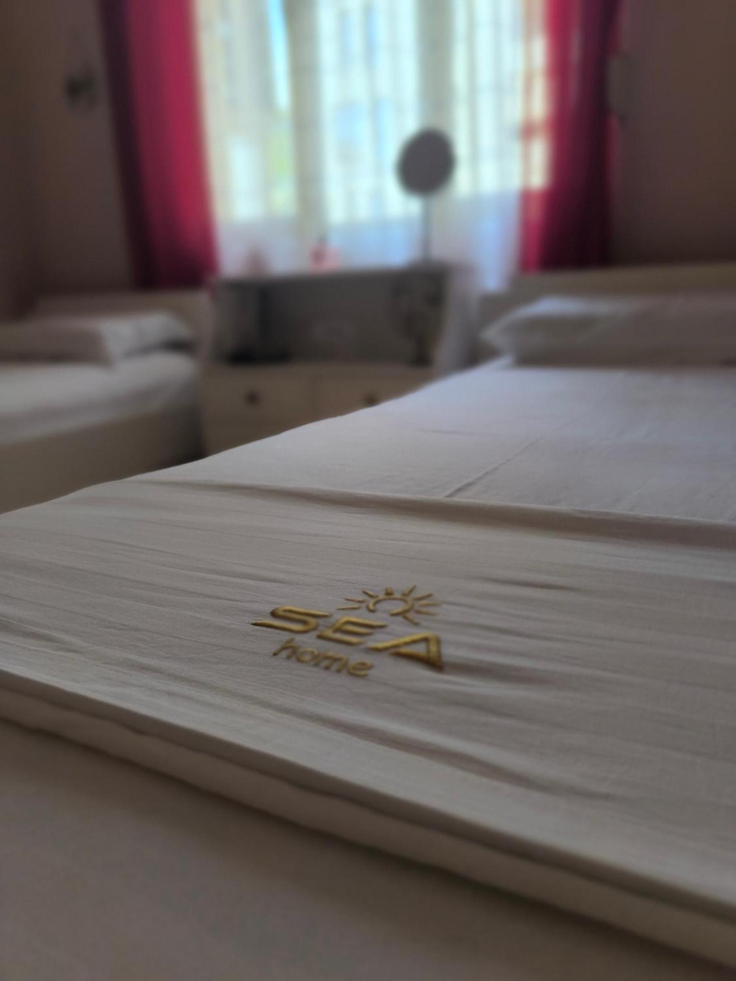 Lungomare Apartment Sea Home Avlonya Dış mekan fotoğraf
